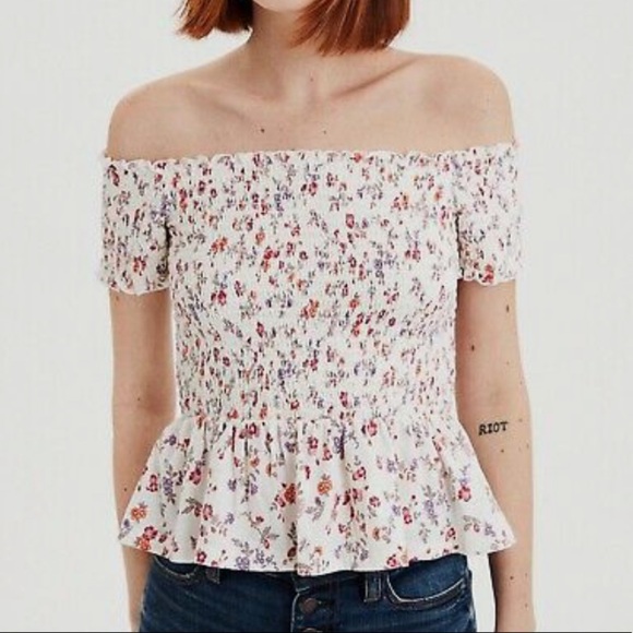 American Eagle Off the Shoulder Smocked Floral Crop Top - Picture 1 of 4